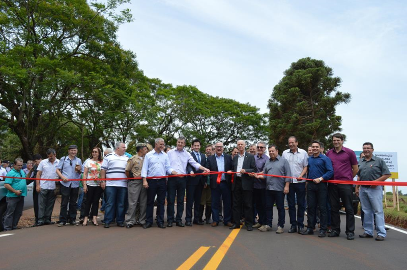 Inauguradas as obras de pavimentação asfáltica do acesso à Buriti